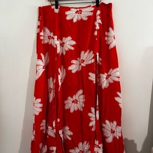 Maeve Anthropologie Red Floral Maxi Skirt - White Daisy Print